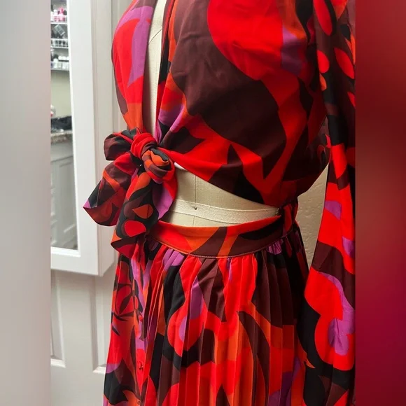 Colorful Maxi Dress - Picture 3 of 8